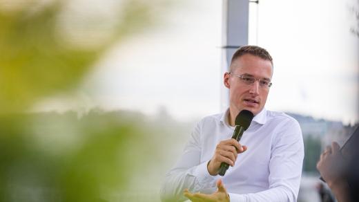 Michal Kovačič, moderátor zastaveného pořadu Na tělo televize Markíza