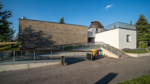 Centrum přírodních věd a hvězdárna Jičín