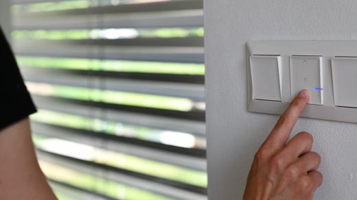 Ovládání venkovních žaluzií může být automatické i manuální