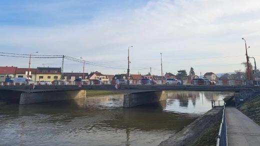 Uherské Hradiště, most (opravy 2024-5)