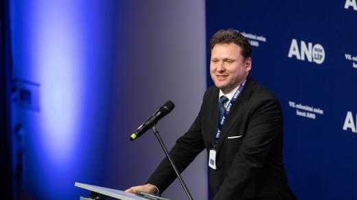 Radek Vondráček na celostátním sněmu ANO