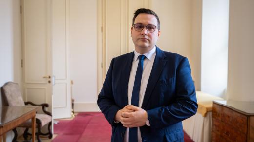 Ministr zahraničí Jan Lipavský (Piráti)