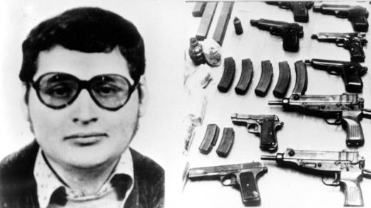 Venezuelan Ilyich Ramírez Sánchez přezdívaný Carlos nebo Šakal a zbraně, které u něj našla policie