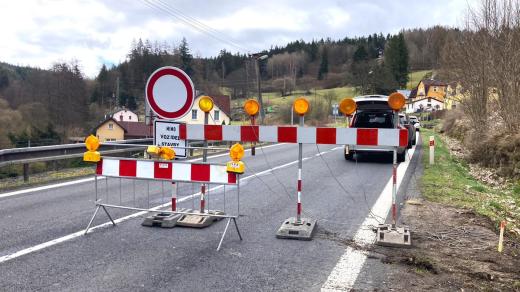 Uzavírka v Bečově trvá už několik měsíců