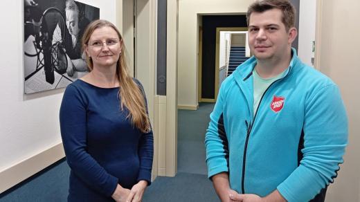 Psychoterapeutka Katrin Surovková a Jiří Ivanov, ředitel krnovské Armády spásy