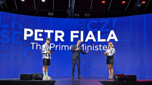 Premiér Petr Fiala v Paříži