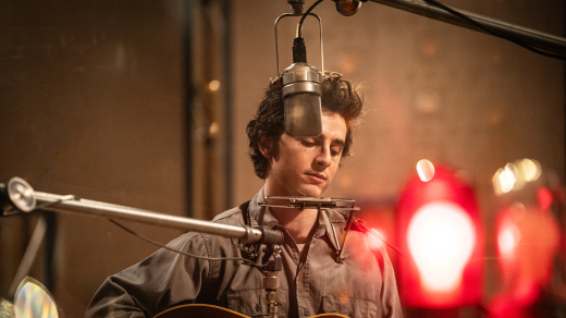Timothée Chalamet sám zpívá všechna klíčová hudební čísla snímku Bob Dylan: Úplně neznámý