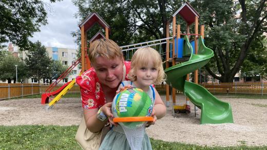 Absolutně nevidomá máma Alena Terezie Vítek s pětiletou dcerou Šarlotou