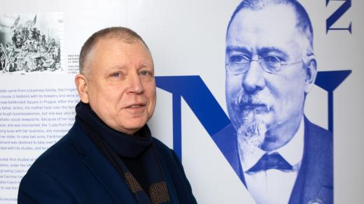 Dnes je Zdeněk Šámal ředitelem Náprstkova muzea v Praze