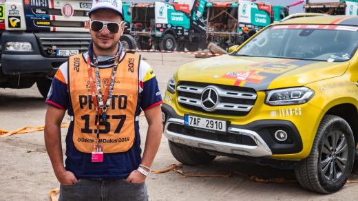 Dakar za oponou. Kameraman Michael Dvořáček natáčel zákulisí nejtěžší rallye světa