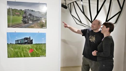 Autorem výstavy Parní vlaky v Českém ráji je Miloš Nečas