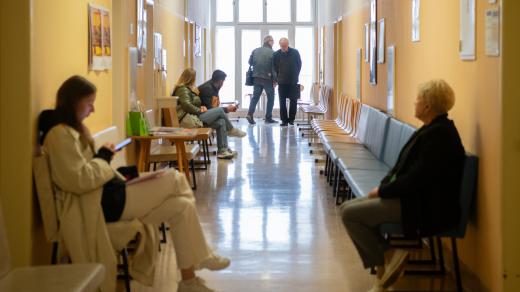 Čekárna v nemocnici (ilustrační foto)