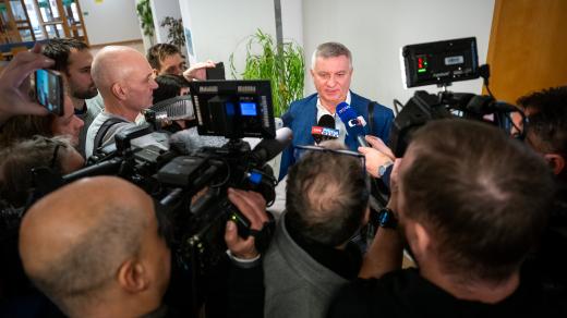 Bývalý kancléř Vratislav Mynář u soudu ve Zlíně po vynesení rozsudku