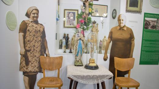 Léčitele z Pojizeří a Podkrkonoší přibližuje expozice v Jílovecké ulici v Semilech