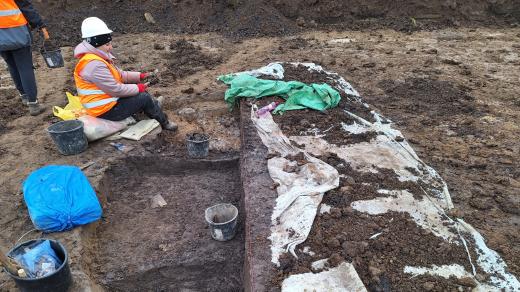 Záchranný archeologický výzkum v trase budoucí přeložky silnice I/12 mezi Běchovicemi a městem Úvaly