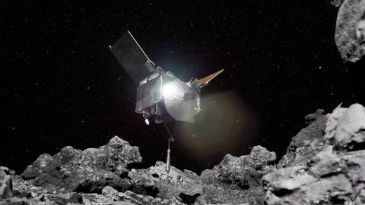 Animace založená na datech ukazuje, jak sonda OSIRIS-REx dopadla na povrch asteroidu Bennu, když na něm přistála a odebrala vzorek (animace)