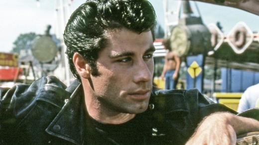 John Travolta v muzikálu Pomáda