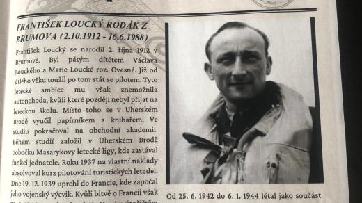 Materiály k výstavě o životě slavného pilota RAF Františka Louckého  v Brumově-Bylnici, muzejní noviny k zahájení výstavy