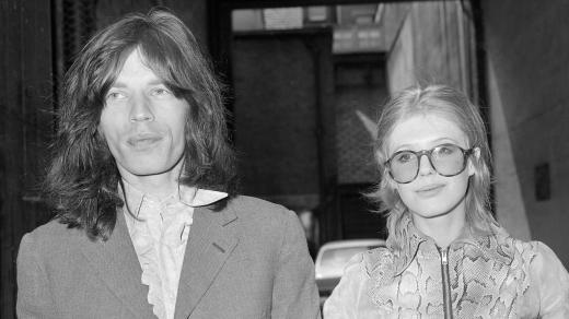 Marianne Faithfull a Mick Jagger v roce 1969