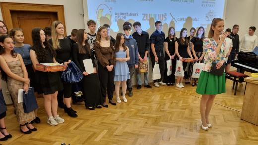 Žáci z Klatov a Plánice zpracovali Příběhy našich sousedů