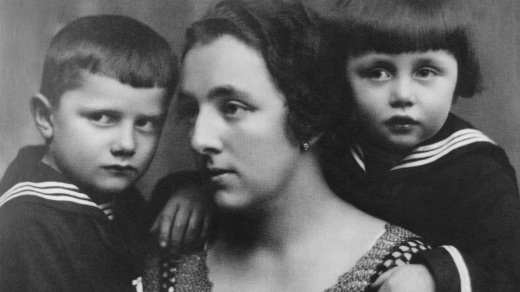 Marie Moravcová se syny
