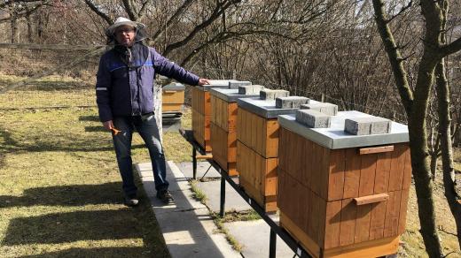 Jiří Vlček, včelař z olomoucké místní části Radíkov