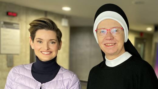 Farářka Martina Viktorie Kopecká a sestra Angelika