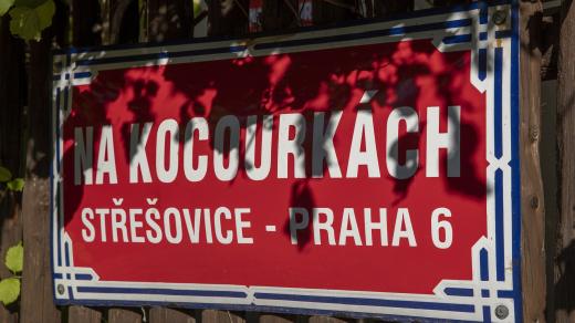 Pražská ulice Na Kocourkách