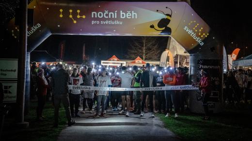 Další Noční běh pro Světlušku odstartuje 27. března v Jihlavě. Poté vždy po týdnu bude následovat Brno, Olomouc, Praha, České Budějovice a Plzeň