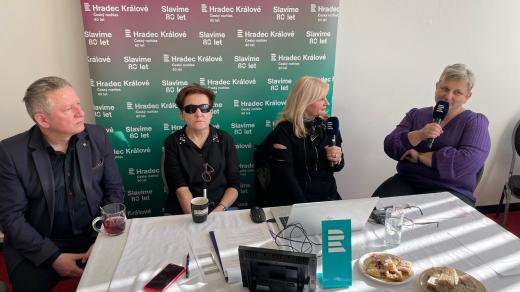 Rozhlasový přenos z Dobrušky