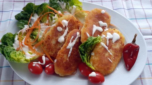 Plněné bramborové placky