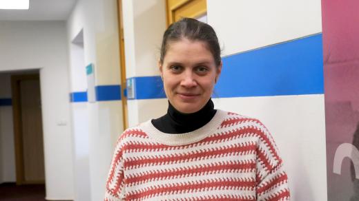Barbora Hodonická ve studiu Českého rozhlasu Hradec Králové