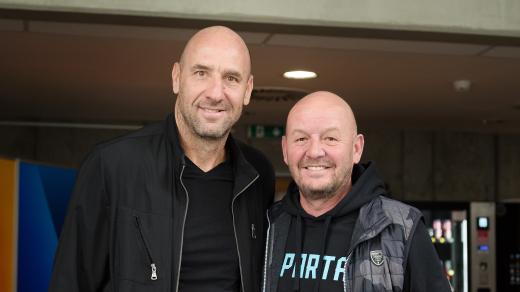 Fotbalista Jan Koller a moderátor Pavel Nečas
