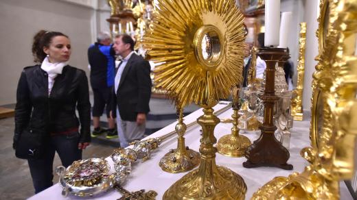 Řádoví bratři premonstráti uspořádali v roce 2016 noční prohlídky kláštera Želiv na Pelhřimovsku nazvané Ze želivského pokladu