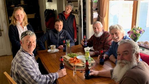 Rodina Skladony ve Weare, New Hampshire. Pět bratrů, kteří jsou příznivci Donalda Trumpa