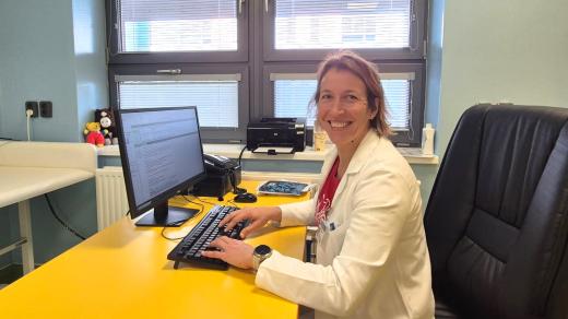 Centrum pro diagnostiku a léčbu bolestí hlavy u dětí v nemocnici v Jindřichově Hradci vede lékařka Jana Beranová