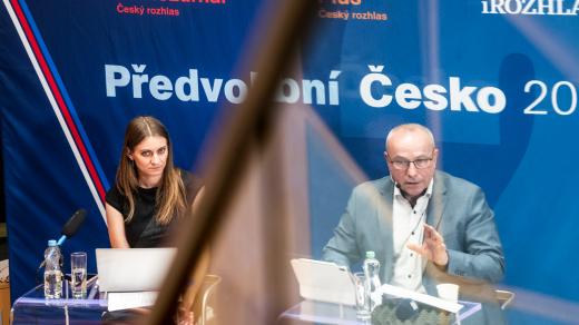 Z debaty Česko 2025 o obraně