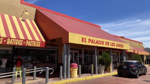 Palacio de los Jugos, vyhledávaný podnik, fast food kubánské komunity