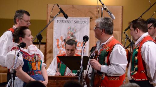 Cimbálová muzika Vonica ve Studiu 1