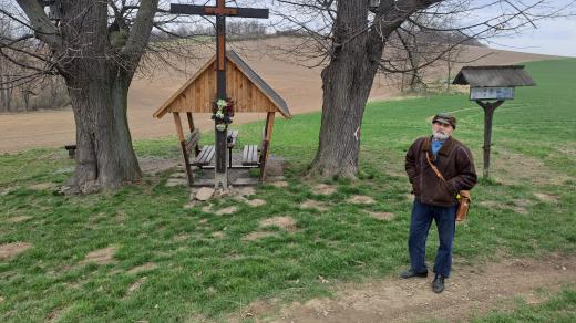 Místo zvané U sv. Františka jsme navštívili se znalcem místní historie Jindřichem Skařupou