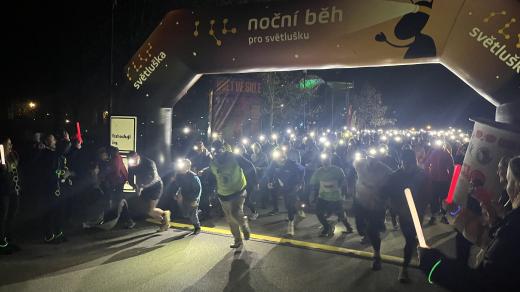Noční běh pro Světlušku v Olomouci 2025