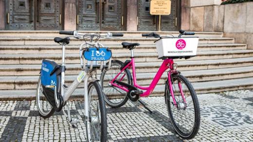 Praha se domluvila na využívání sdílených kol v rámci Lítačky se společnostmi Rekola a NextBike
