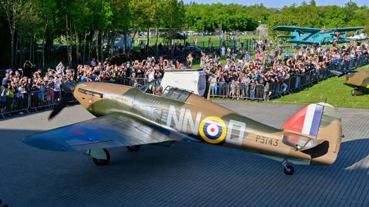 Představení letadla Hawker Hurricane na letišti Točná
