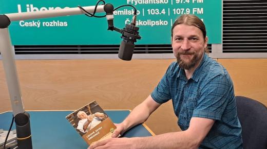 Etnolog Libor Dušek, autor publikace Lidové zvyky Krkonoš