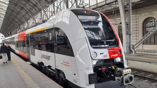 Novou PESU nasazuje na linku S61 RegioJet