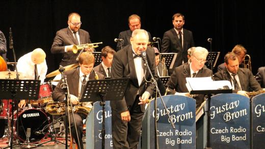 Rozhlasový Big Band Gustava Broma při koncertě v Táboře