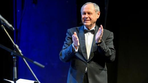 Rozhlasový Big Band Gustava Broma řídil Vlado Valovič