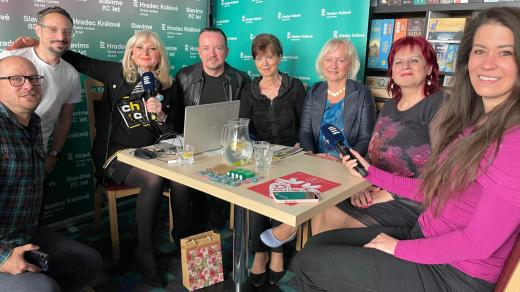 Hradecký rozhlas slaví své 80. narozeniny aneb Rádio jako celoživotní láska pro tvůrce i posluchače