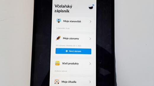 Mobilní aplikace pro včelaře od olomouckých vývojářů