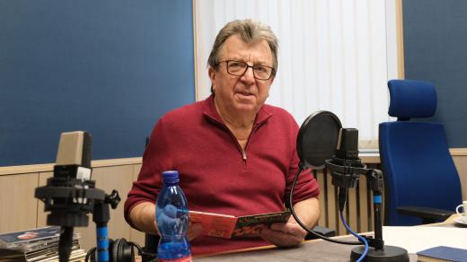 Michael Prostějovský ve studiu Českého rozhlasu Hradec Králové